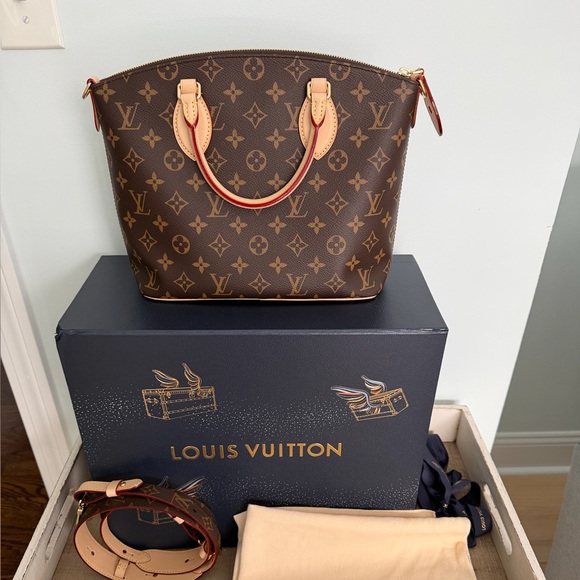 Brand New Louis Vuitton Monogram Neo Lockit PM - Picture 2 of 16